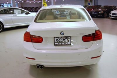 2013 BMW 328  i