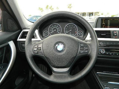 2012 BMW 328  i