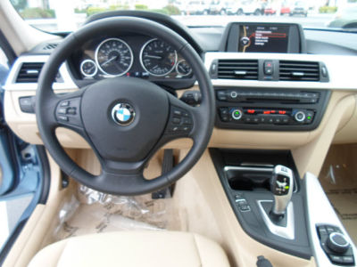 2013 BMW 328  i