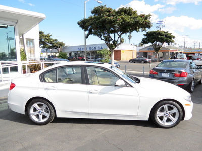 2012 BMW 328 i