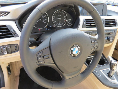 2012 BMW 328 i
