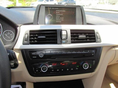 2012 BMW 328 i