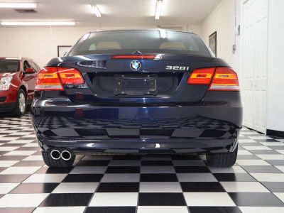 2010 BMW 328  i