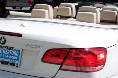 2010 BMW 328 i