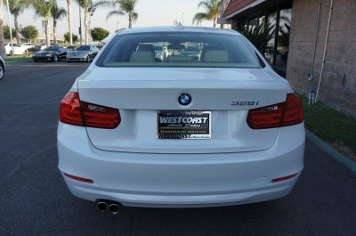 2013 BMW 328  i