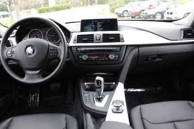 2012 BMW 328  i