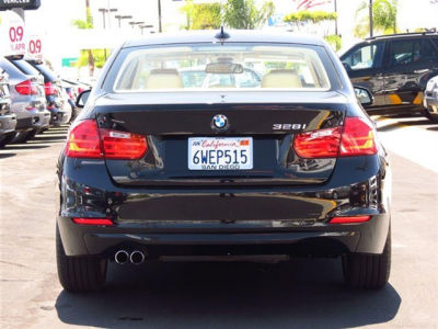 2012 BMW 328  i