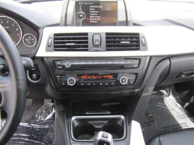 2012 BMW 328 i