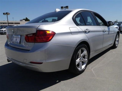 2012 BMW 328 i