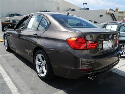 2012 BMW 328 i