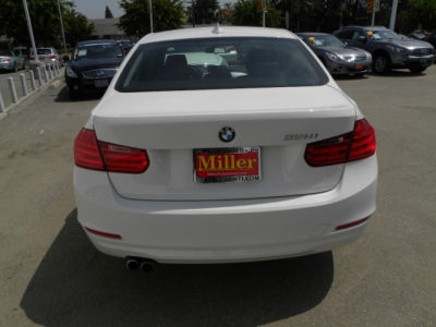 2012 BMW 328 i