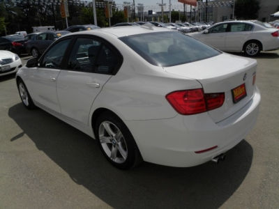 2012 BMW 328 i