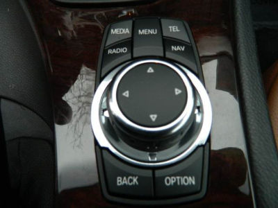 2010 BMW 328 i