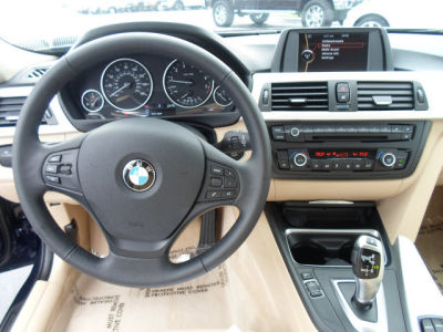 2013 BMW 328  i