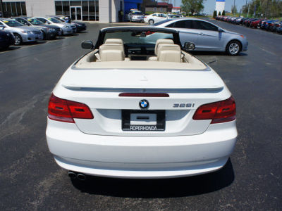 2010 BMW 328 i