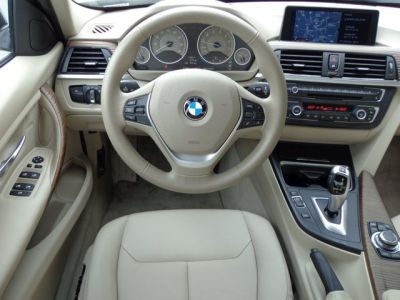 2012 BMW 328  i
