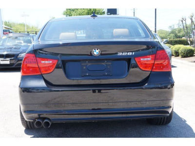 2011 BMW 328  i