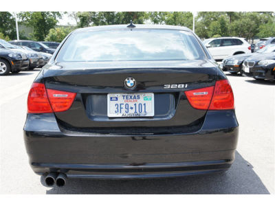 2011 BMW 328  i