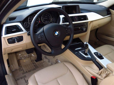 2012 BMW 328  i