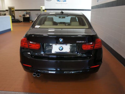 2012 BMW 328  i