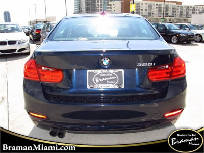 2012 BMW 328  i