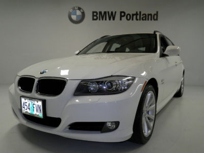 2011 BMW 328  i xDrive