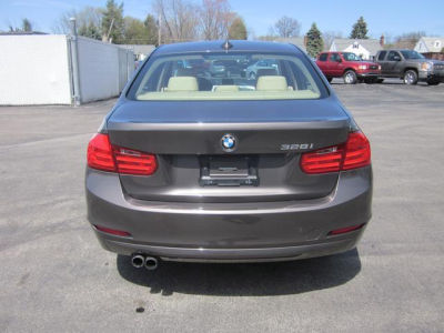 2012 BMW 328  i