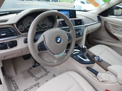 2012 BMW 328  i