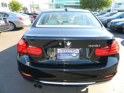 2012 BMW 328  i