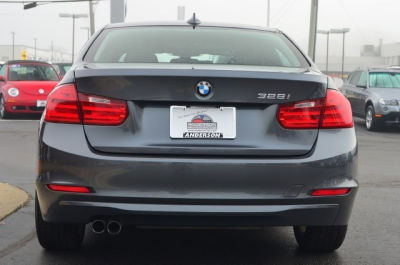 2012 BMW 328  i