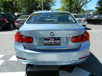 2012 BMW 328  i