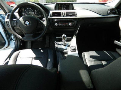 2012 BMW 328  i