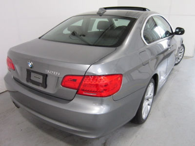 2011 BMW 328  i xDrive