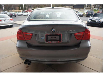 2011 BMW 328  i xDrive