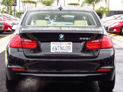 2012 BMW 328  i