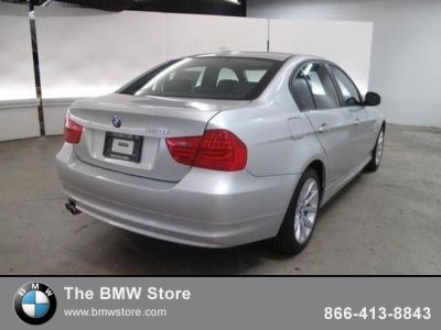 2011 BMW 328  i xDrive
