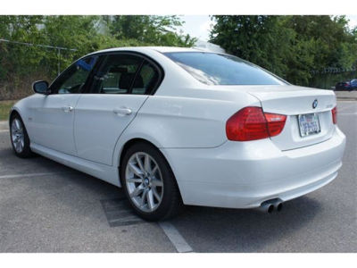 2011 BMW 328  i