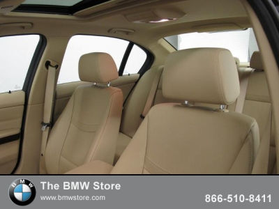 2011 BMW 328  i xDrive