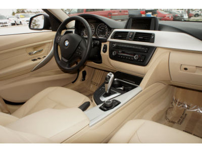 2012 BMW 328  i