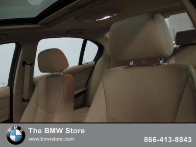 2011 BMW 328  i xDrive