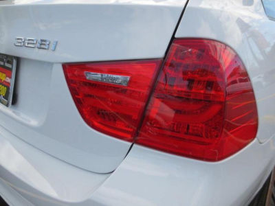 2012 BMW 328  i xDrive