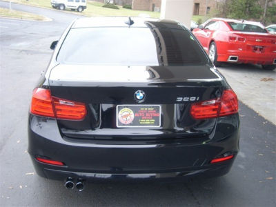 2012 BMW 328  i
