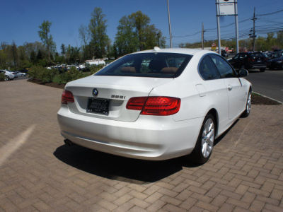 2011 BMW 328  i xDrive