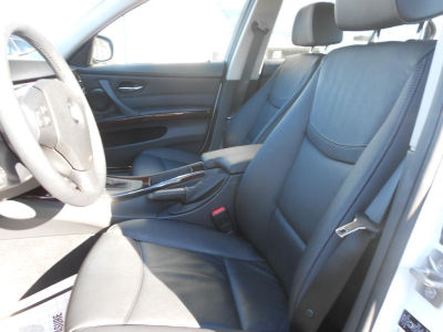 2011 BMW 328  i xDrive