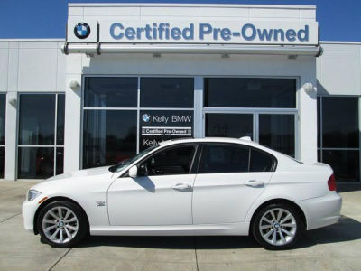 2011 BMW 328  i xDrive