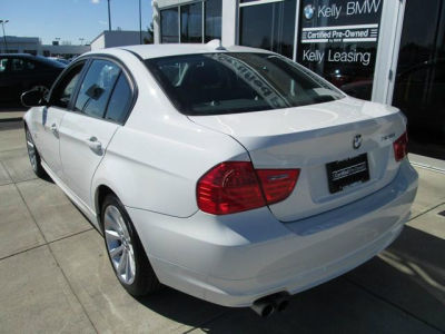 2011 BMW 328  i xDrive