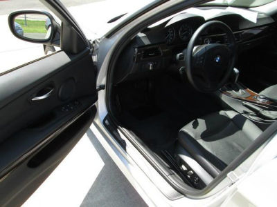2011 BMW 328  i xDrive