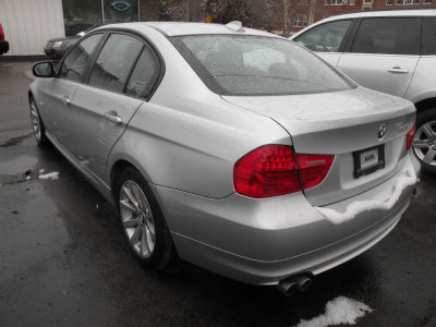 2011 BMW 328  i xDrive