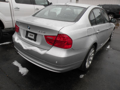 2011 BMW 328  i xDrive