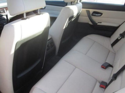 2011 BMW 328  i xDrive